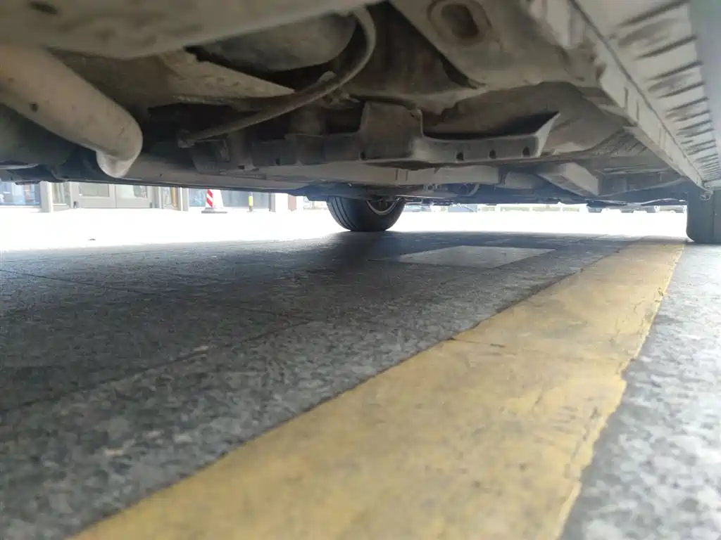Toyota Corolla 2014 1.6L CVT GL-i фото 17