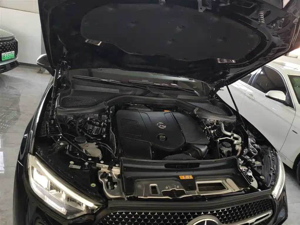 Mercedes-Benz GLC 2024 Facelift GLC 300 L 4MATIC Sport 5-seater фото 16