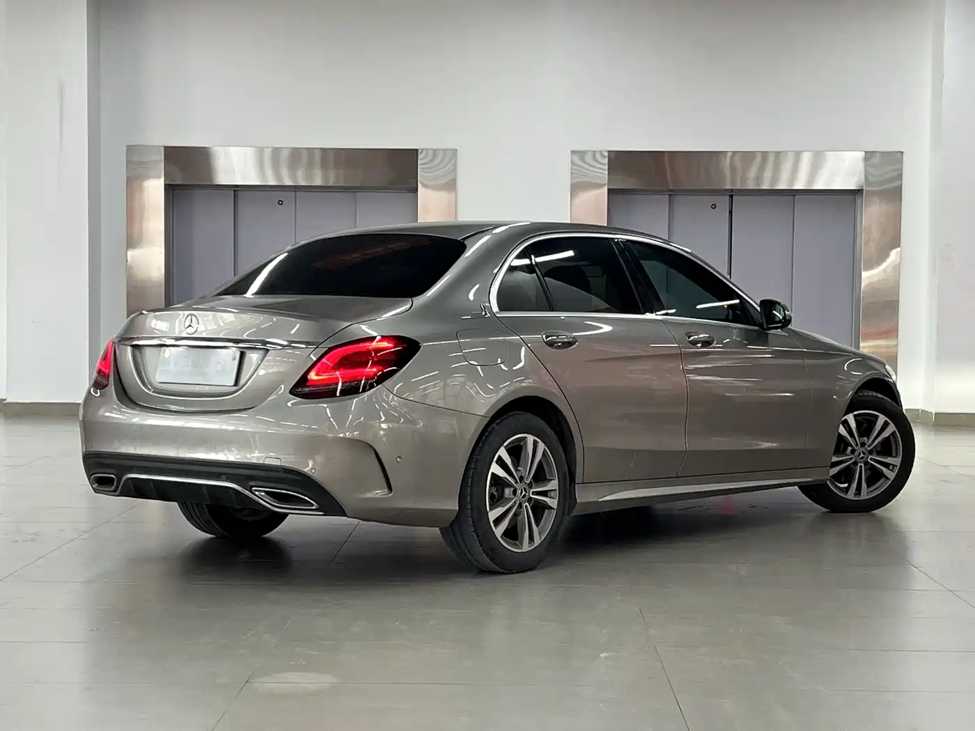 Mercedes-Benz C-Class 2020 Facelift C 200 L Fashion фото 2