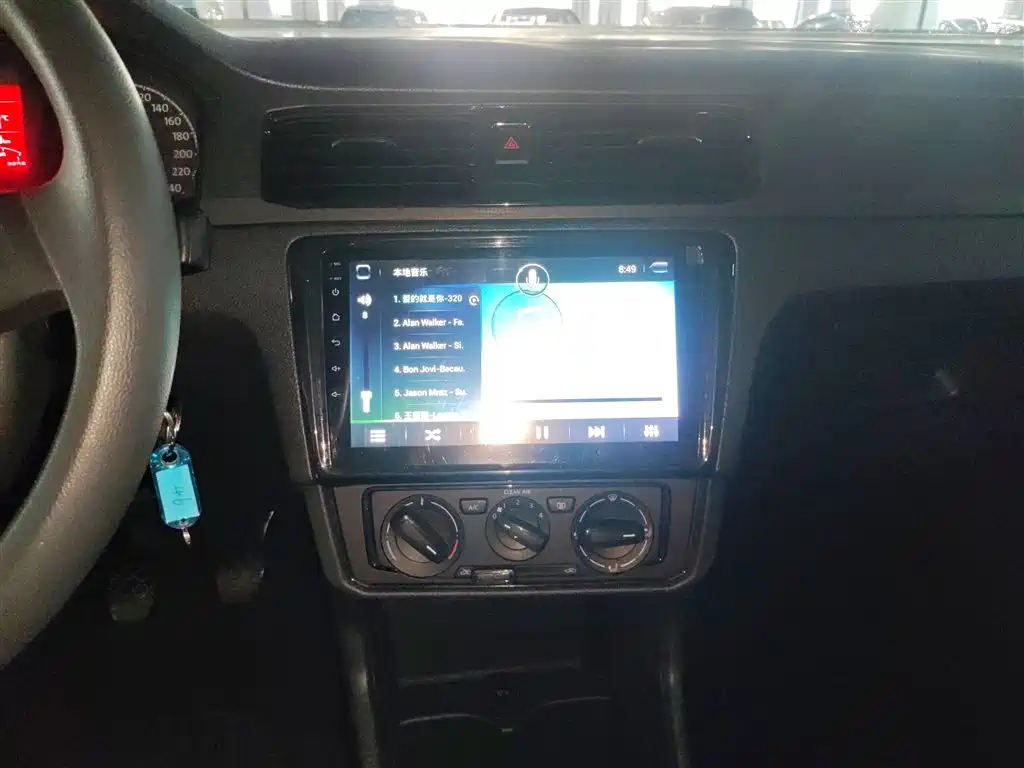 Volkswagen Santana 2018 1.5L Manual Trend Edition фото 9
