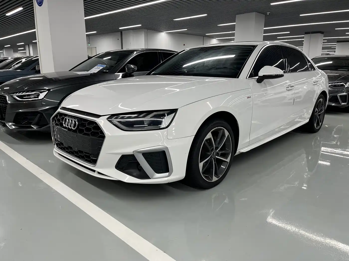Audi Audi A4L 2023 40 TFSI Fashion Dynamic