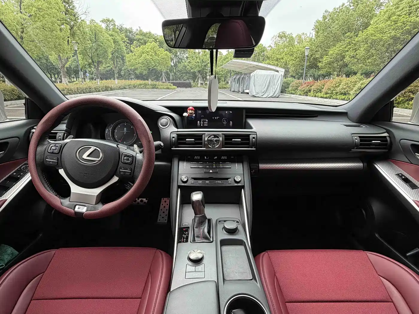 Lexus IS 2017 300 F SPORT фото 16
