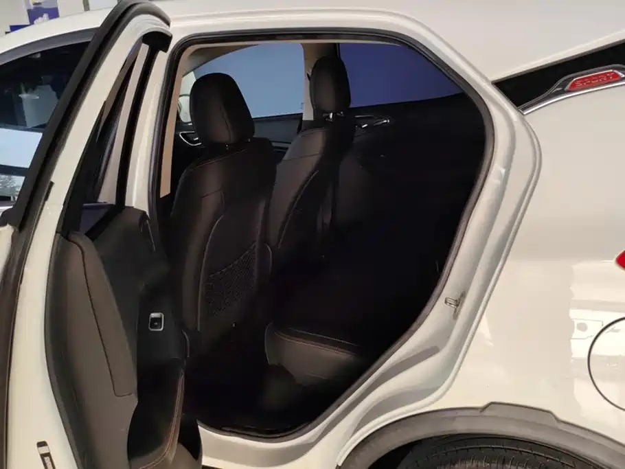 BYD Yuan 2017 2017 1.5L Auto Cool Fashion