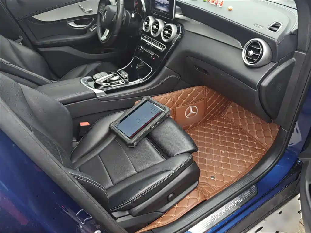 Mercedes-Benz GLC 2018 GLC 200 4MATIC фото 20