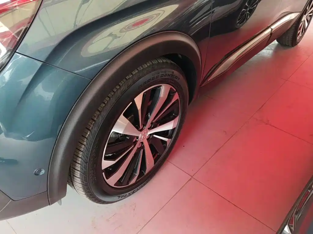 Peugeot 5008 2018 2017 380THP 7-seat Luxury Edition