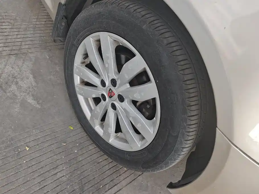 Roewe 350 2014 2014 1.5L Automatic Joy Edition