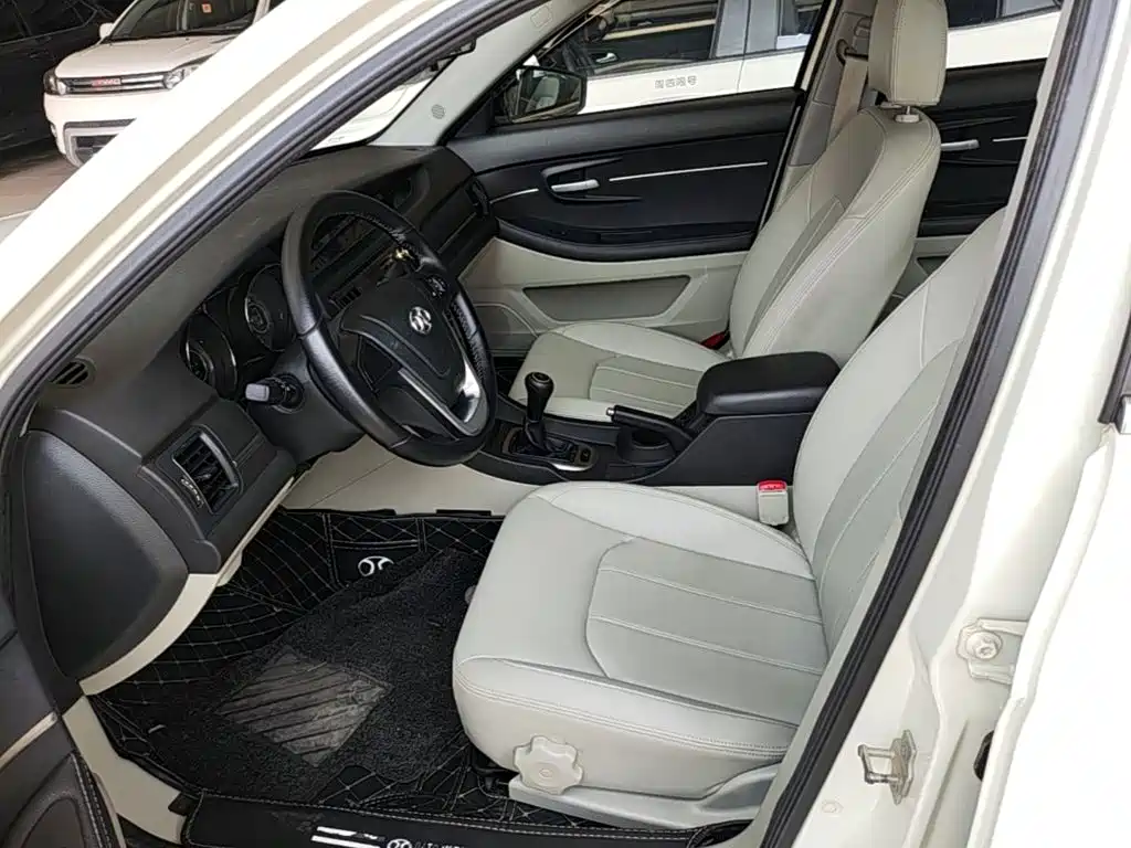 BAIC Senova D50 2017 2016 1.5L Manual Elite