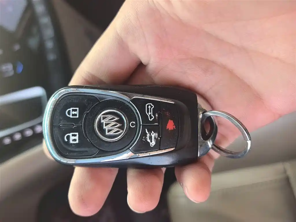 Buick GL8 2018 ES 28T Luxury Type China VI фото 9