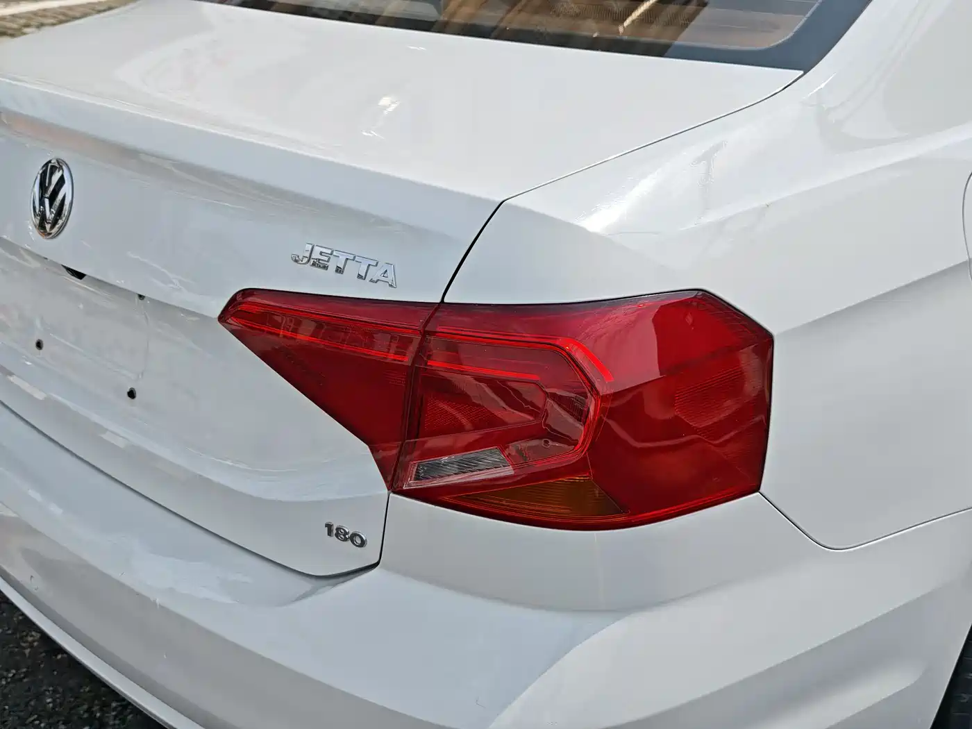 Volkswagen Jetta 2019 Dream Edition 1.5L Auto Fashion фото 16