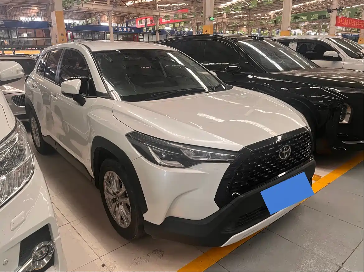 Toyota Corolla Cross 2022 2.0L Premium Edition фото 3