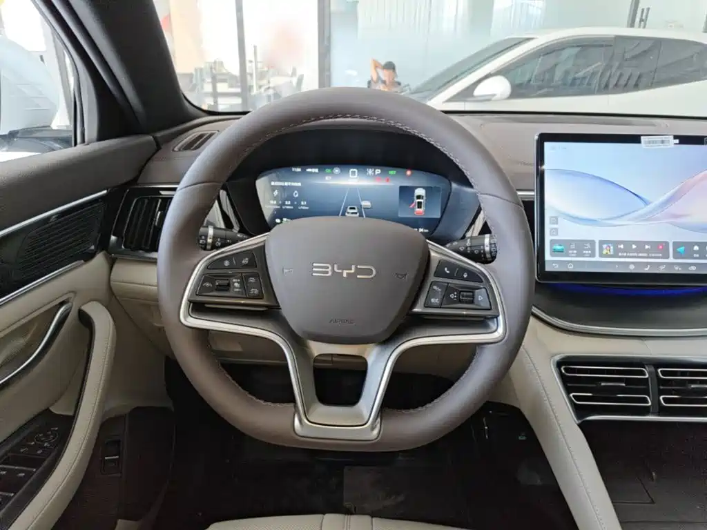 BYD Song PLUS PHEV 2026 2025 DM-i 112KM Honor
