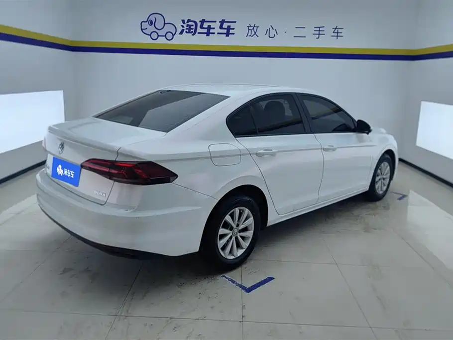 Volkswagen Bora 2020 1.5L Automatic Fashion фото 3