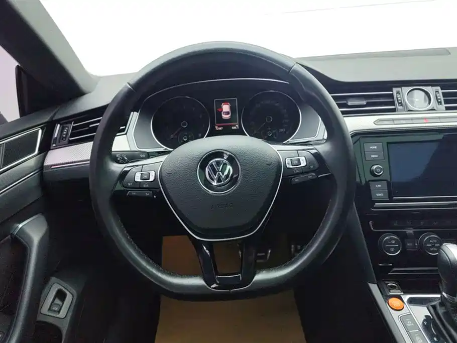 Volkswagen FAW-Volkswagen CC 2019 330TSI Charm Edition China VI фото 15