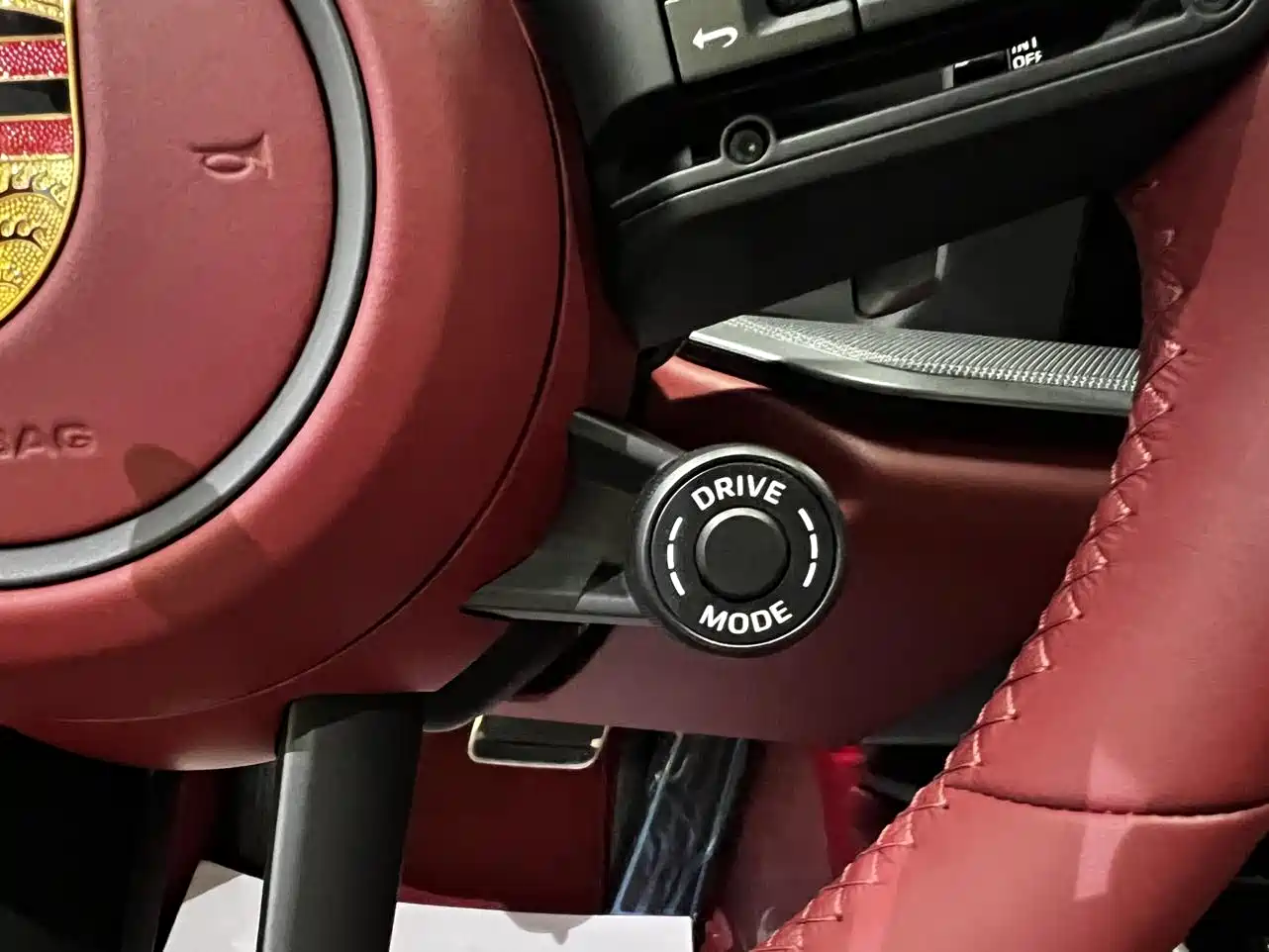 Porsche 911 2023 Carrera 3.0T фото 6