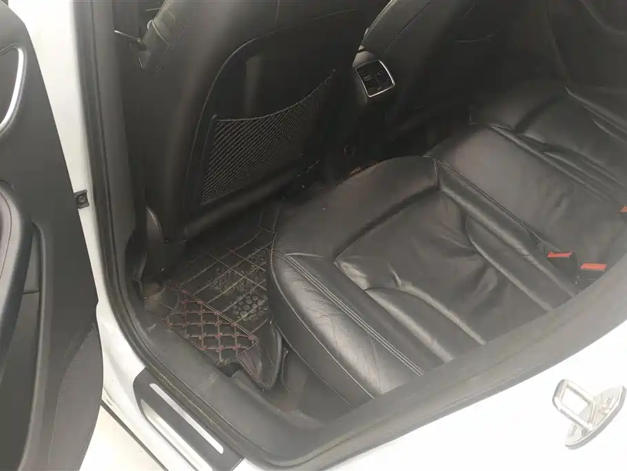Audi Q3 2015 35 TFSI Millionth Anniversary Comfort фото 11
