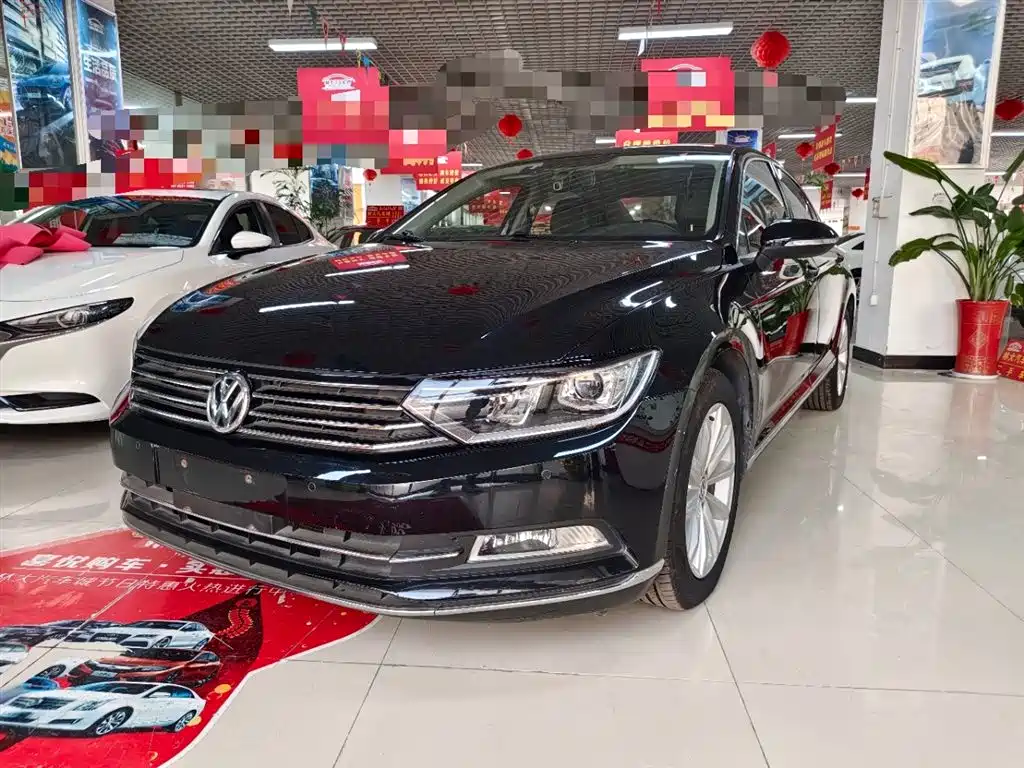 Volkswagen Magotan 2018 330TSI DSG Leading фото 2