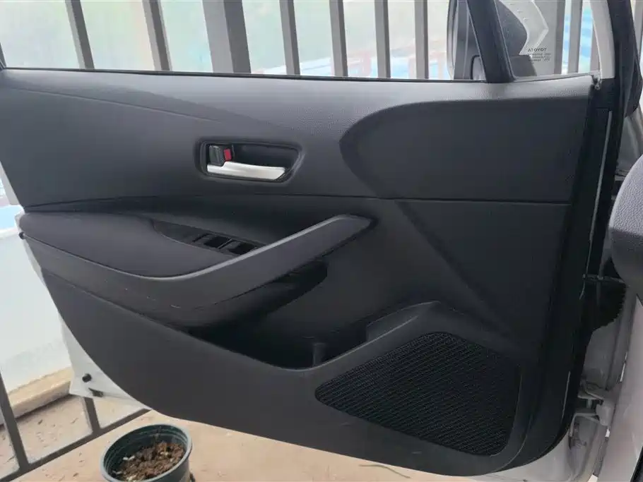 Toyota Corolla 2021 1.2T S-CVT Pioneer PLUS Edition фото 7