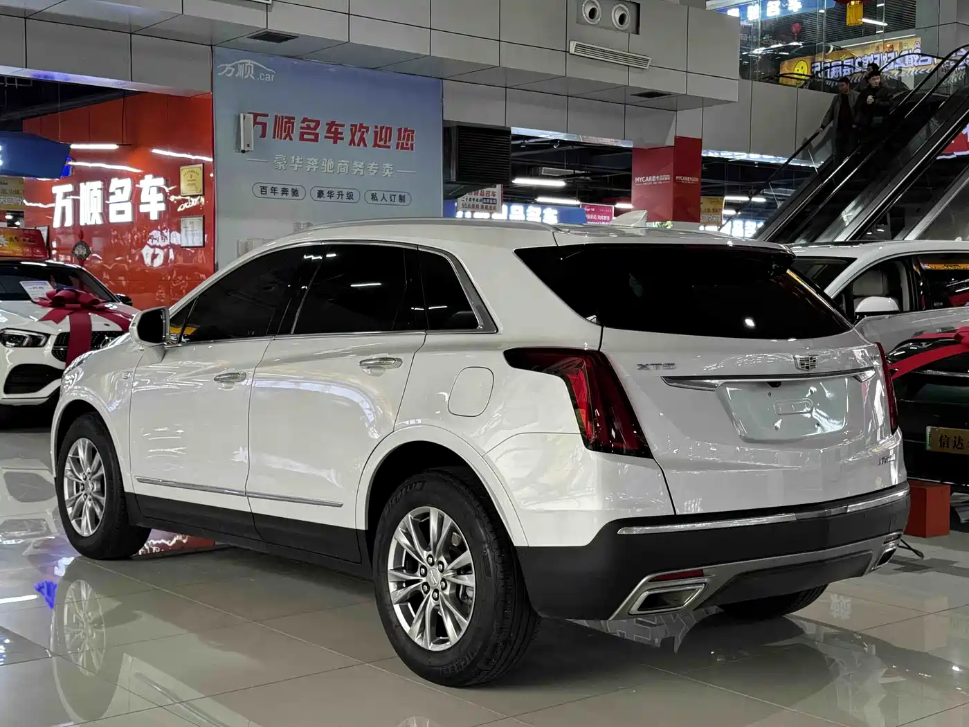 CADILLAC XT5