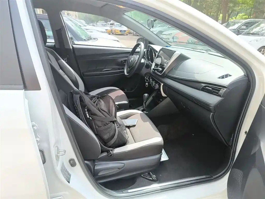 Toyota YARiS L Zhi Xuan 2020 Zhi Xuan X 1.5L CVT Leading фото 25