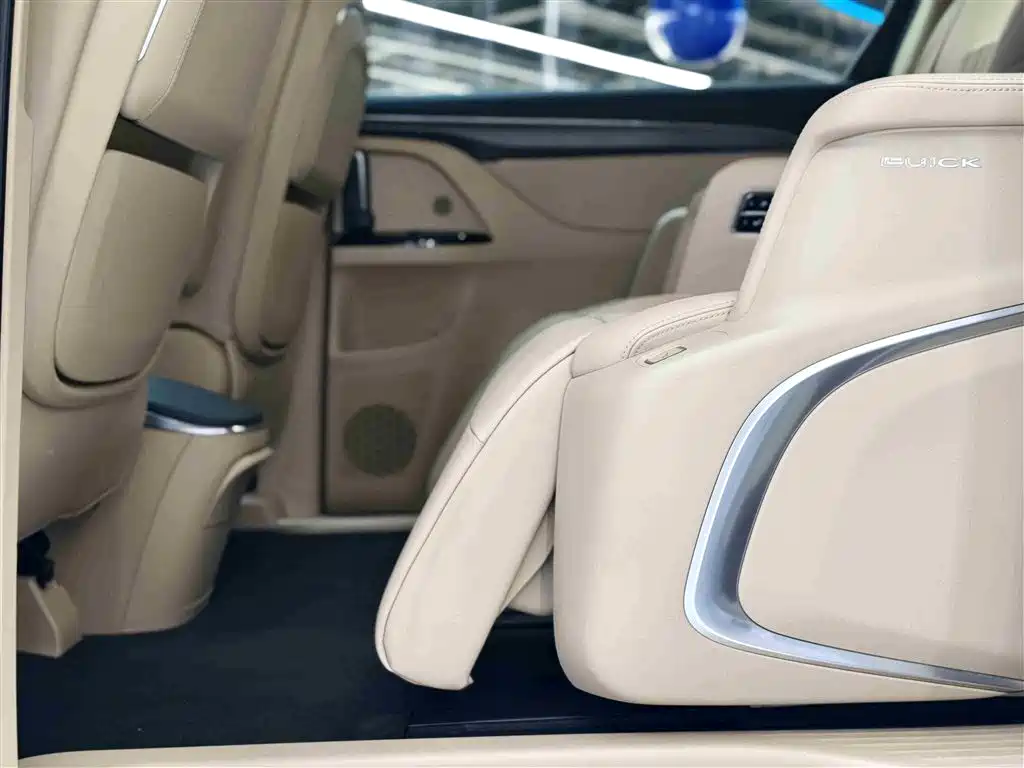 Buick GL8 New Energy 2025 Land Honor Premium Edition 7-Seater фото 22