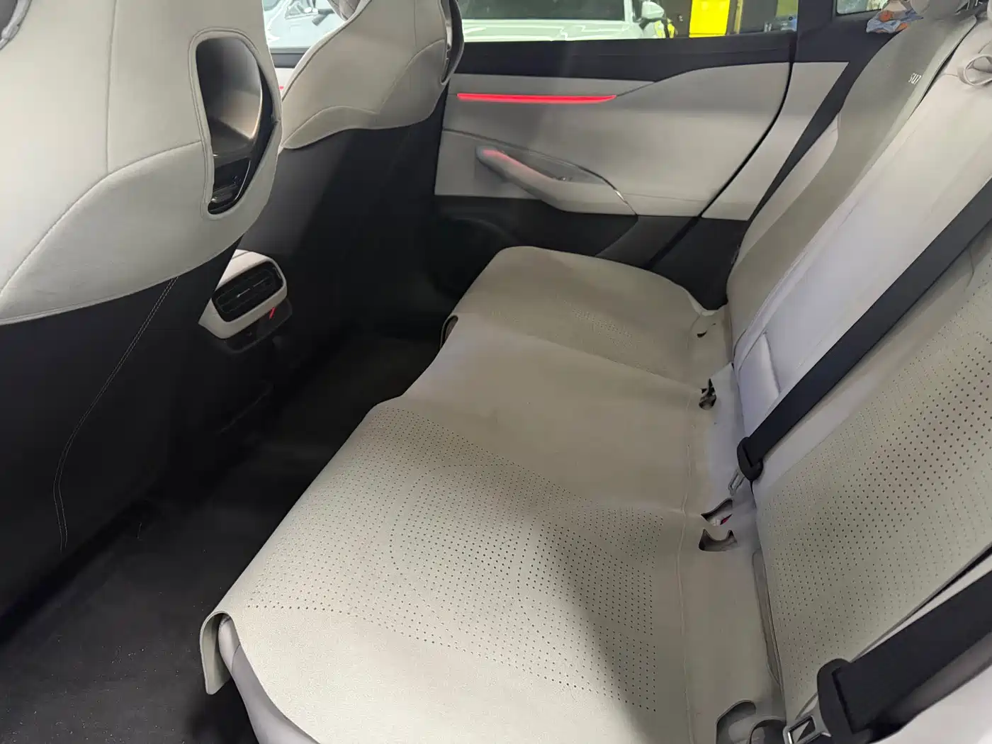 Xiaomi Auto Xiaomi SU7 2024 RWD Long Range Intelligent Driving Edition фото 9