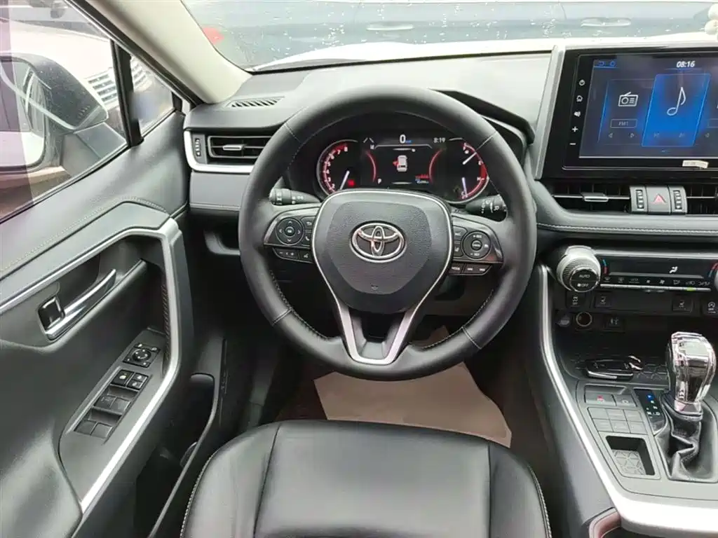 Toyota RAV4 Rongfang 2020 2.0L CVT 4WD Fashion PLUS фото 11
