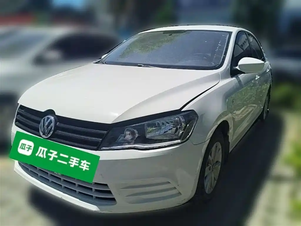 Volkswagen Jetta 2015 1.6L Manual Trend фото 3