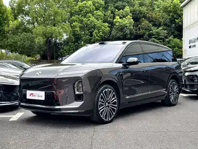 NIO ES8
