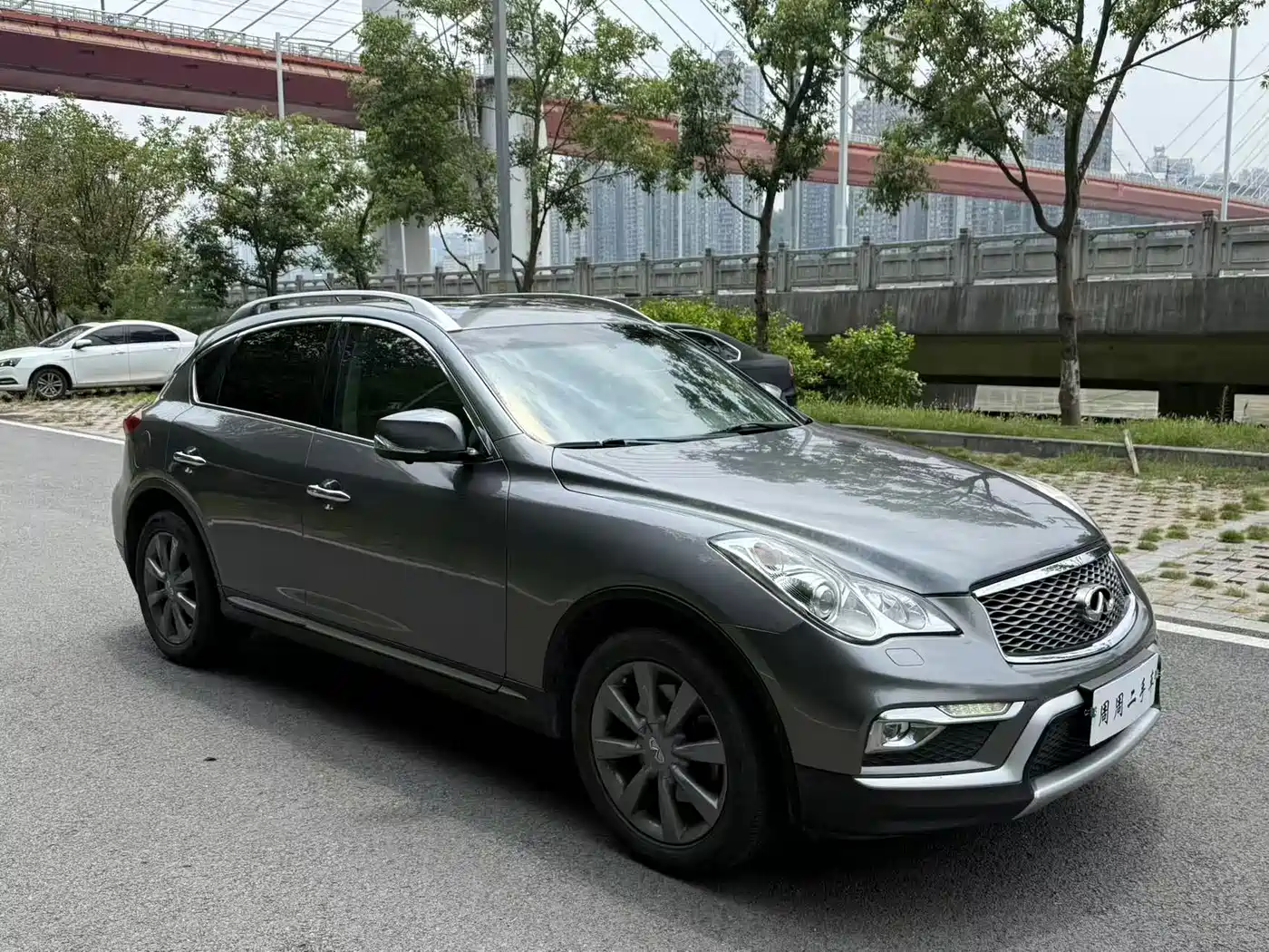 Фото 4 - Infiniti QX50