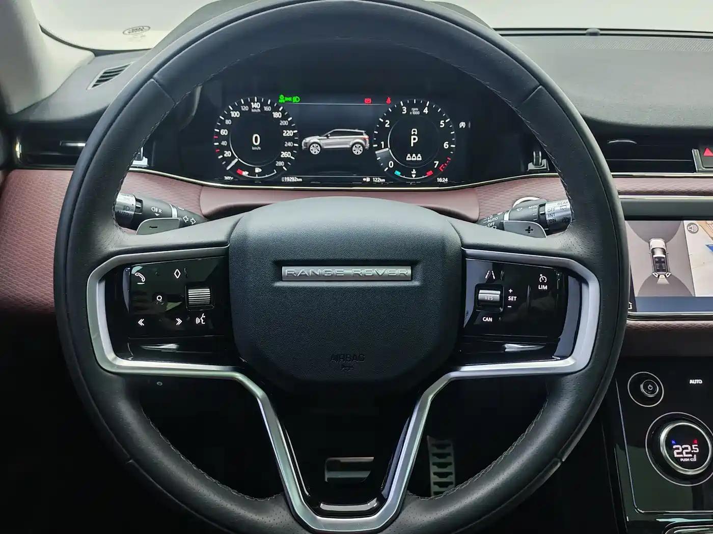 Land Rover Range Rover Evoque 2021 Range Rover Evoque L 249PS R-Dynamic S Performance Edition фото 12