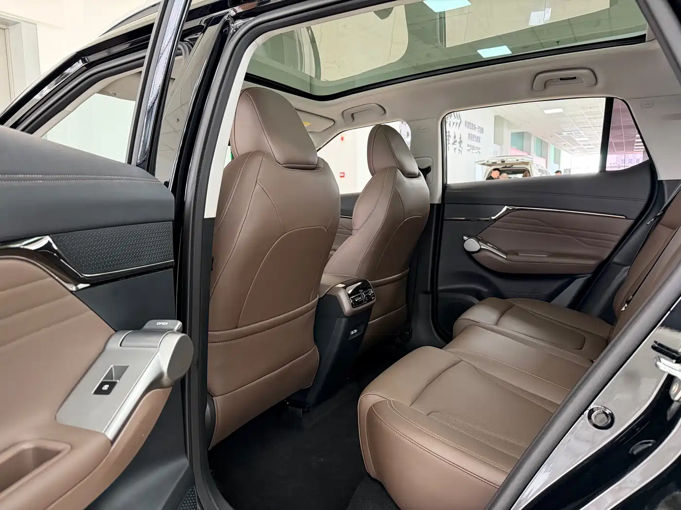 GAC Trumpchi Trumpchi GS4 2024 MAX 1.5T Flagship Edition фото 8