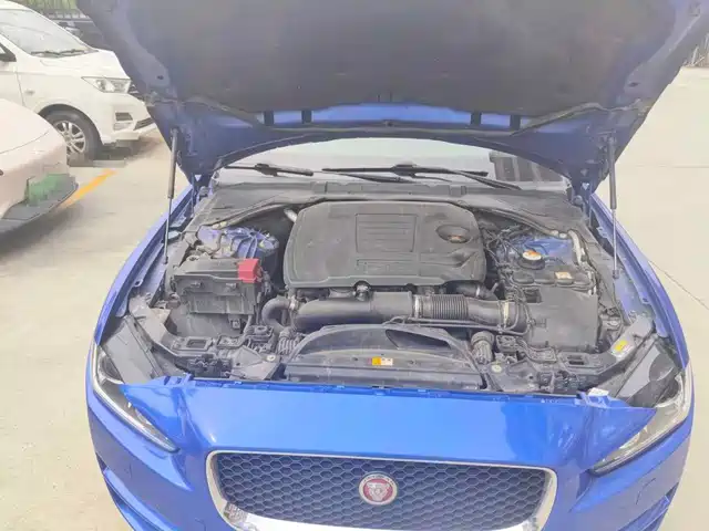 Jaguar XEL 2019 2.0T 200PS Premium — фото 3