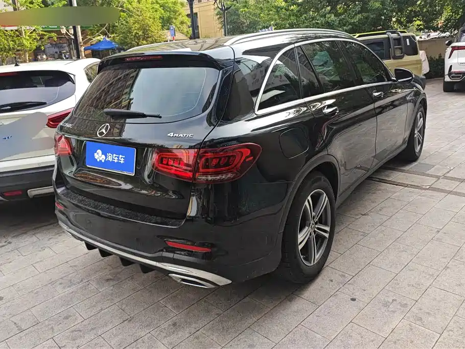 Mercedes-Benz GLC 2020 GLC 260 L 4MATIC Luxury фото 3