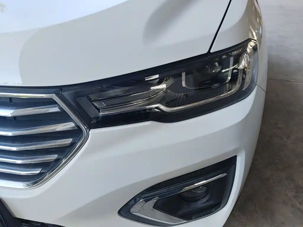 Photo 24 - Haval H2s