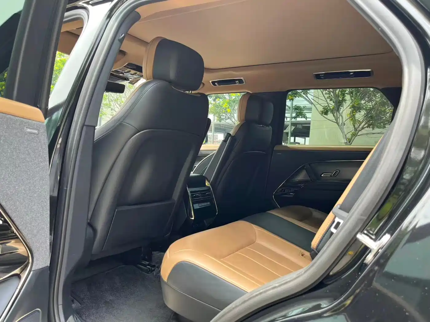 Land Rover Range Rover Sport 2023 400PS Dynamic SE фото 9