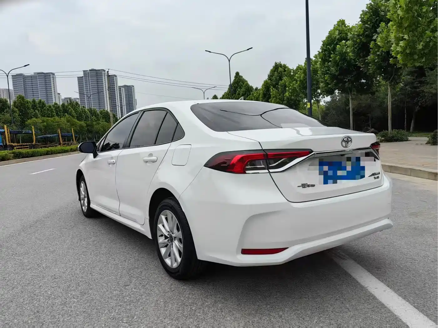 Toyota Corolla 2023 1.2T Pioneer Edition фото 9