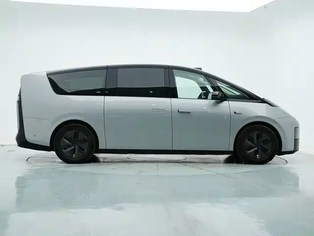 Li Auto MEGA 2024 2024 Ultra