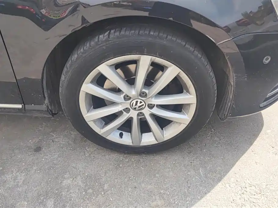 Volkswagen Magotan 2013 2.0TSI Premium фото 6