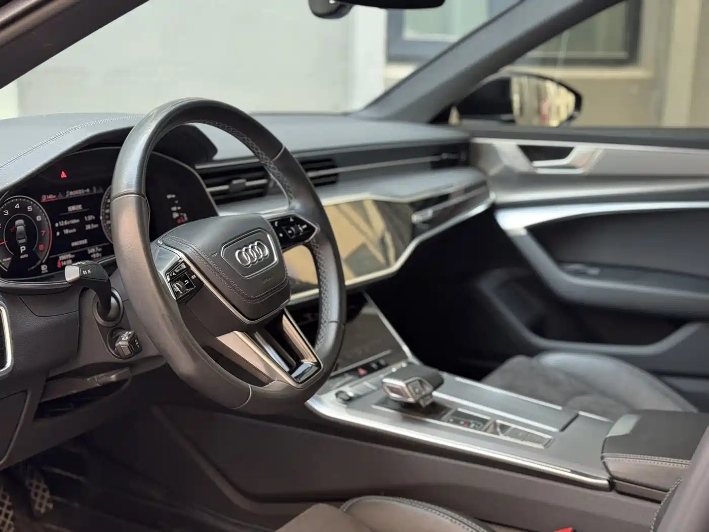 Audi A6L 2024 45 TFSI Premium Dynamic фото 15