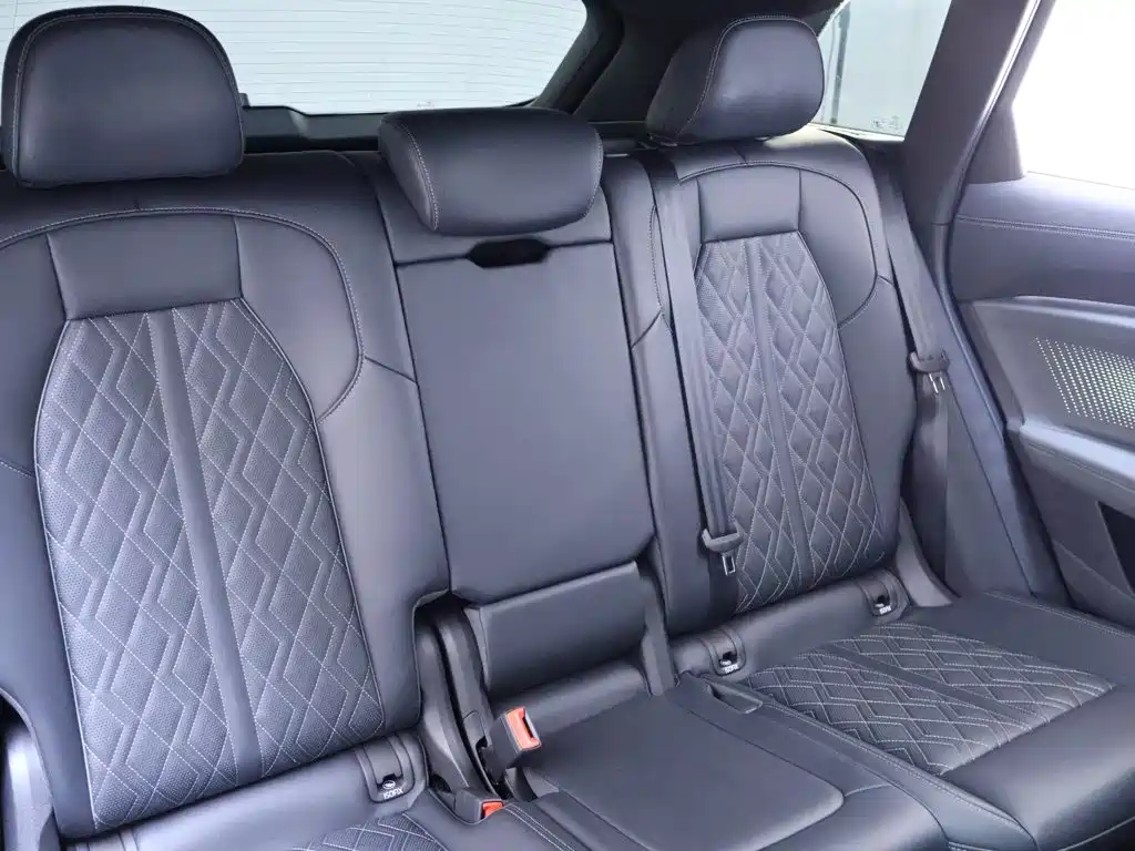 Фото 23 - Audi Q5L