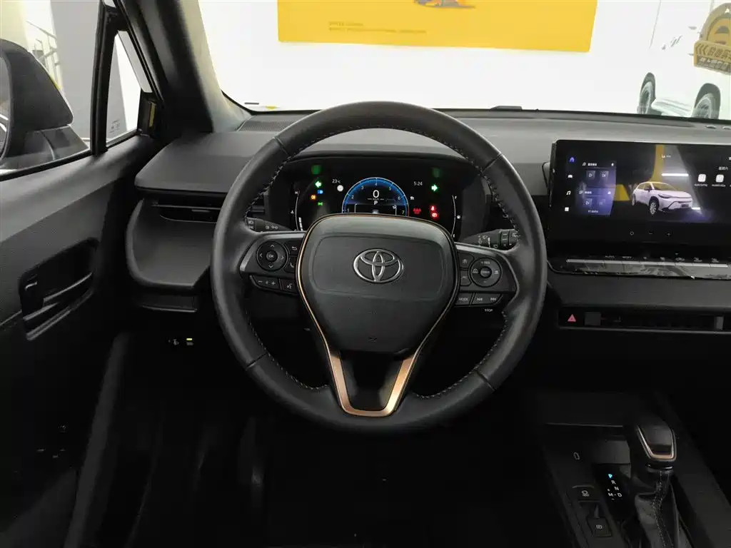 Toyota Frontlander 2026 2.0L CVT Comfort Edition фото 3