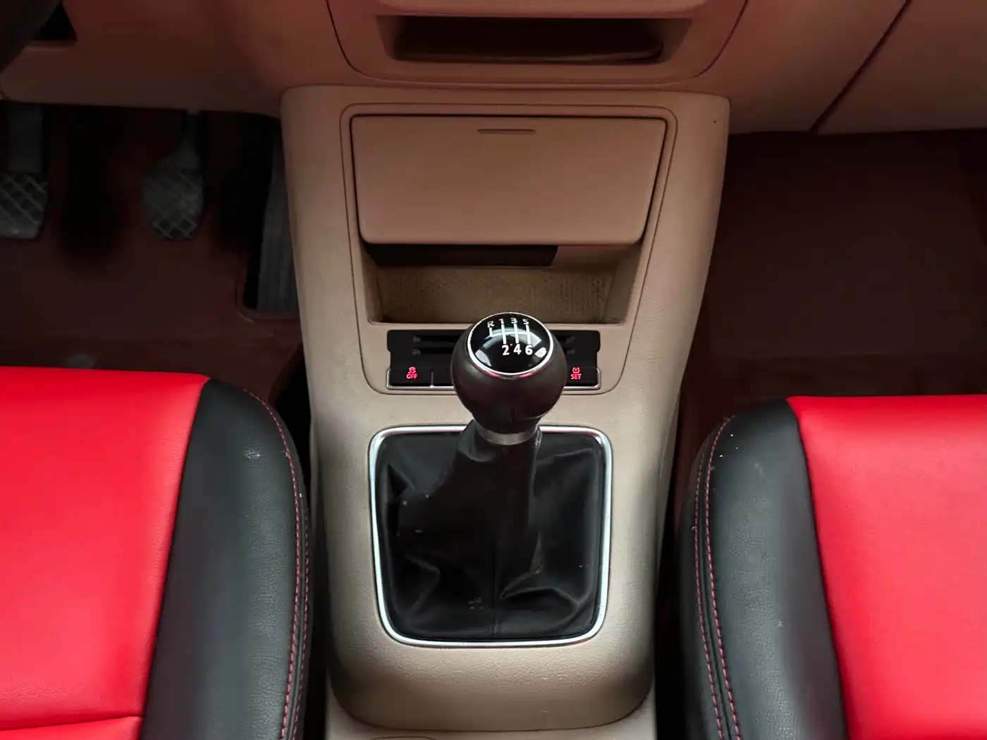 Volkswagen Tiguan 2012 1.8TSI Manual 2WD Metro Edition фото 22