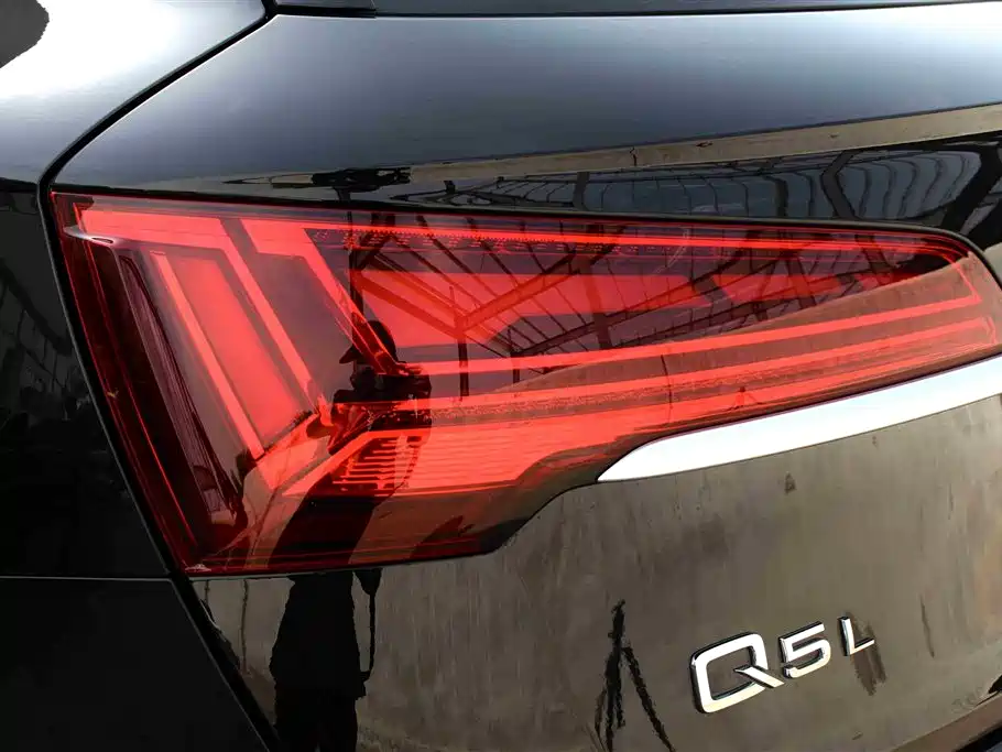 Audi Q5L 2022 Facelift 40T Luxury Dynamic фото 13