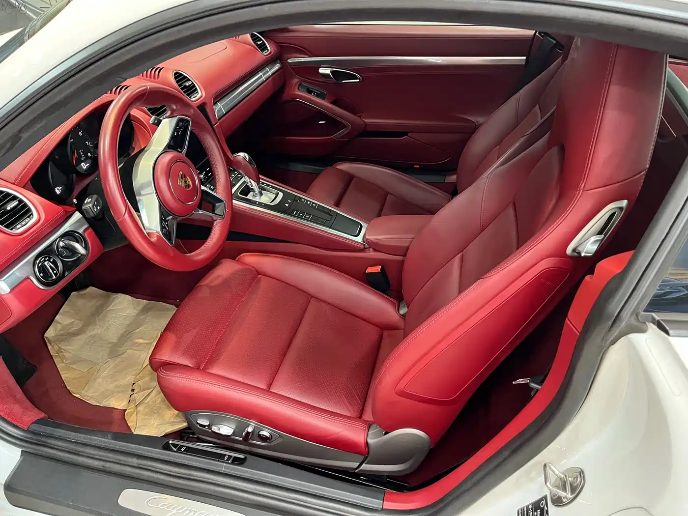 Porsche 718 2023 Cayman Style Edition 2.0T фото 11