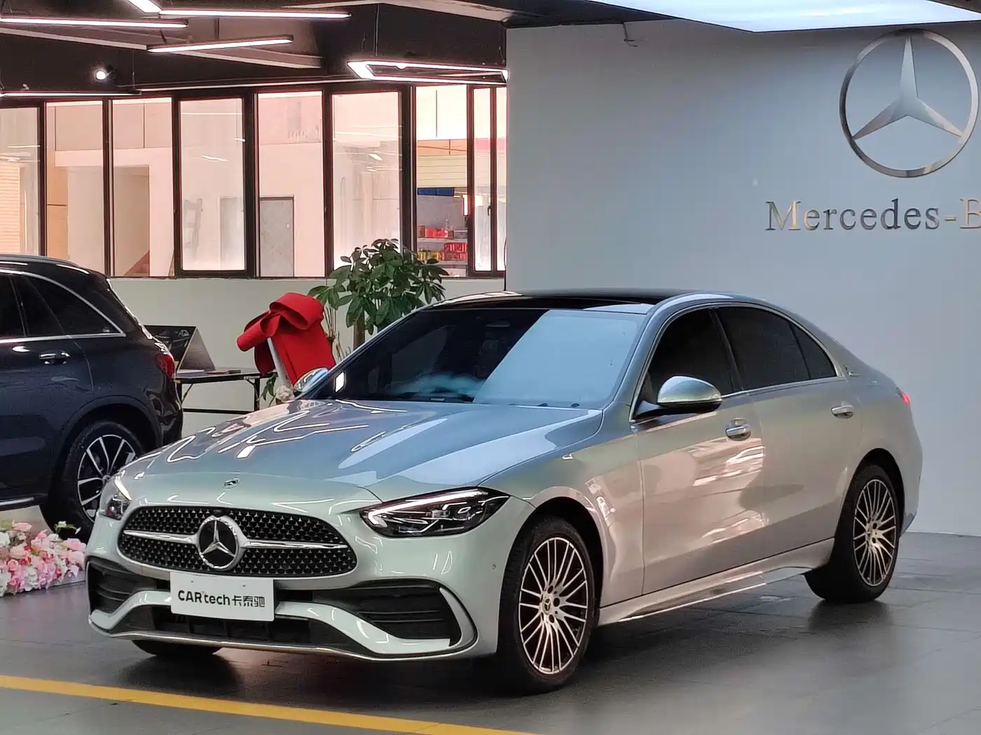 MERCEDES-BENZ CLASS C