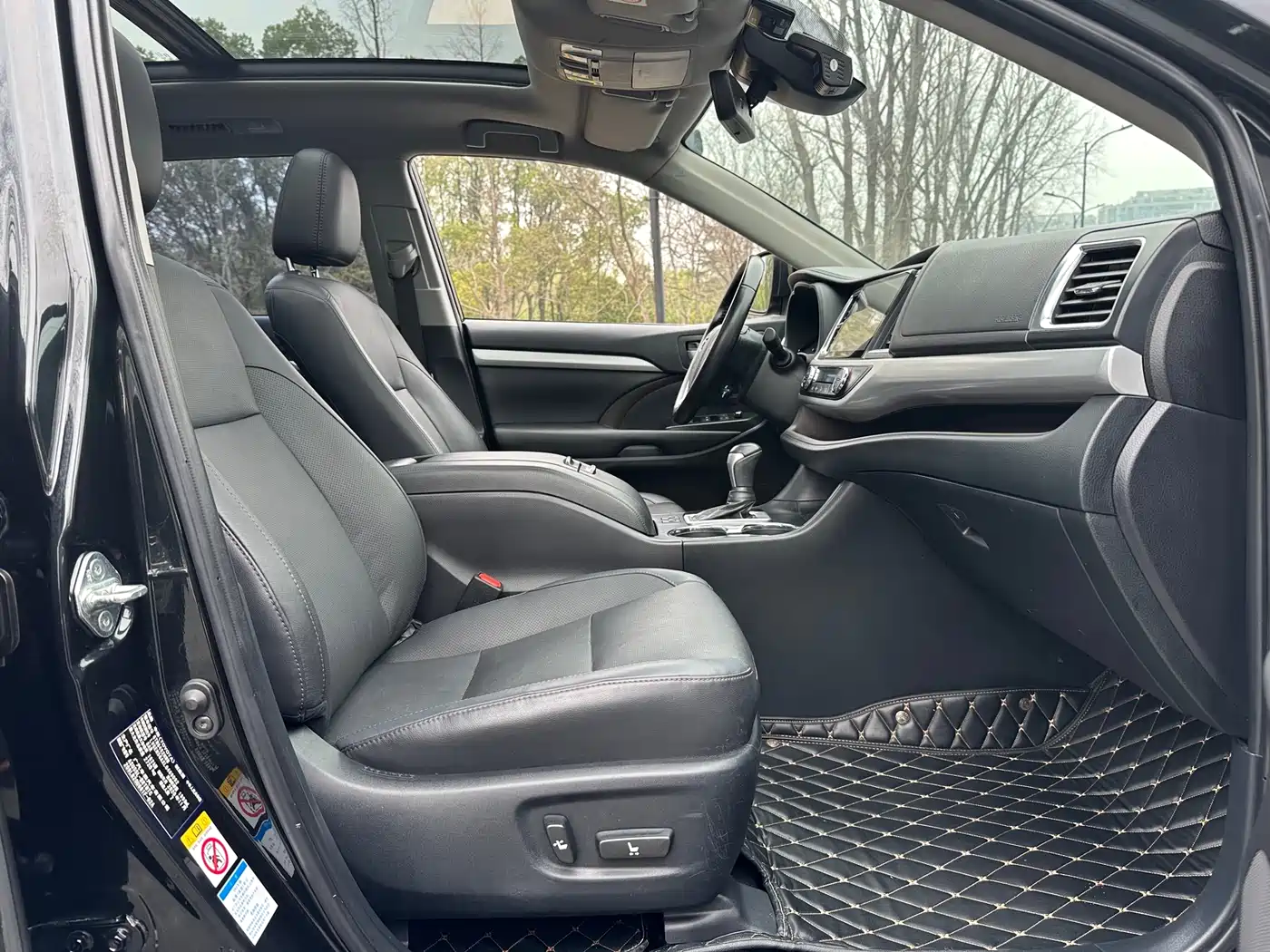 Toyota Highlander 2021 2.0T AWD Luxury 7-Seater фото 7