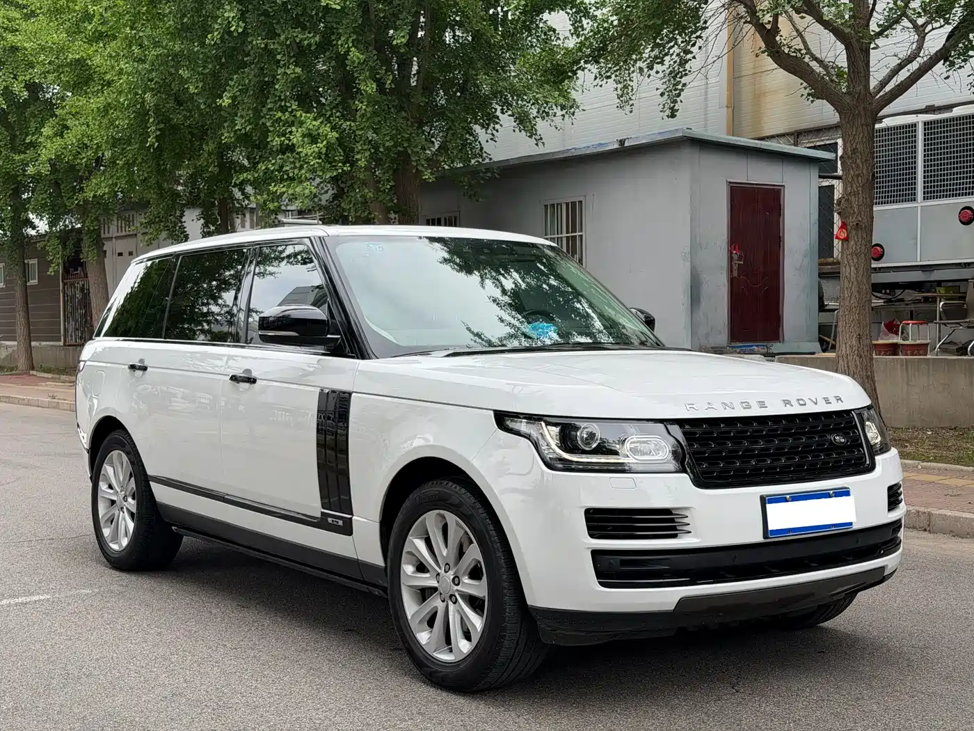 Land Rover Range Rover 2017 3.0 SC V6 Vogue LWB (Long Wheelbase) фото 3