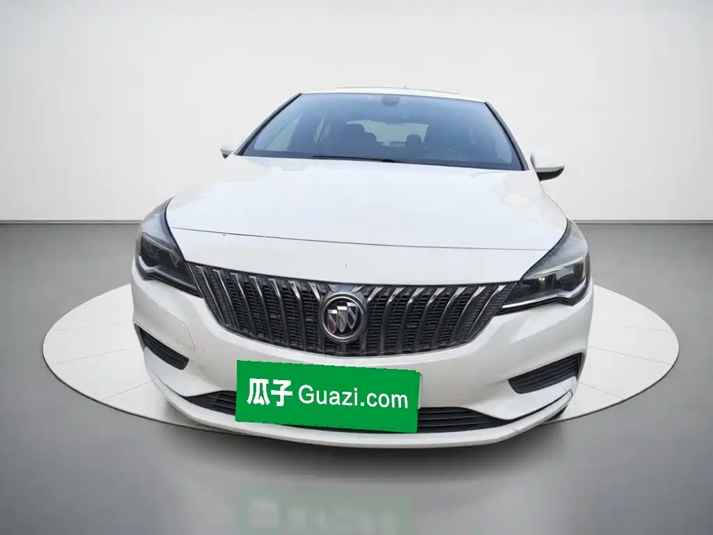 Photo 2 - Buick Verano