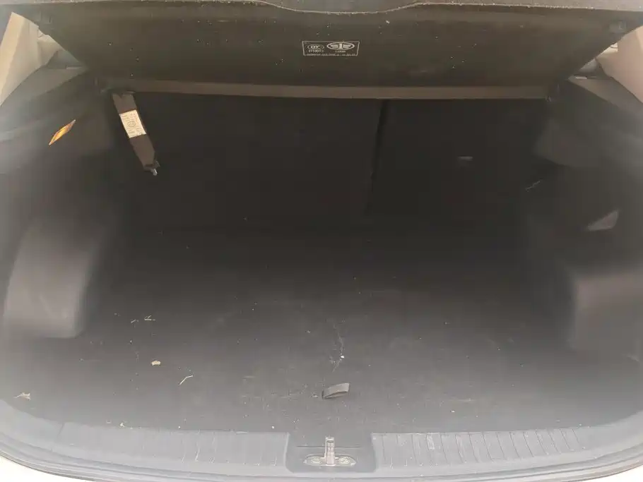 Besturn X40 2018 2018 Internet Celebrity Edition 1.6L Automatic Luxury