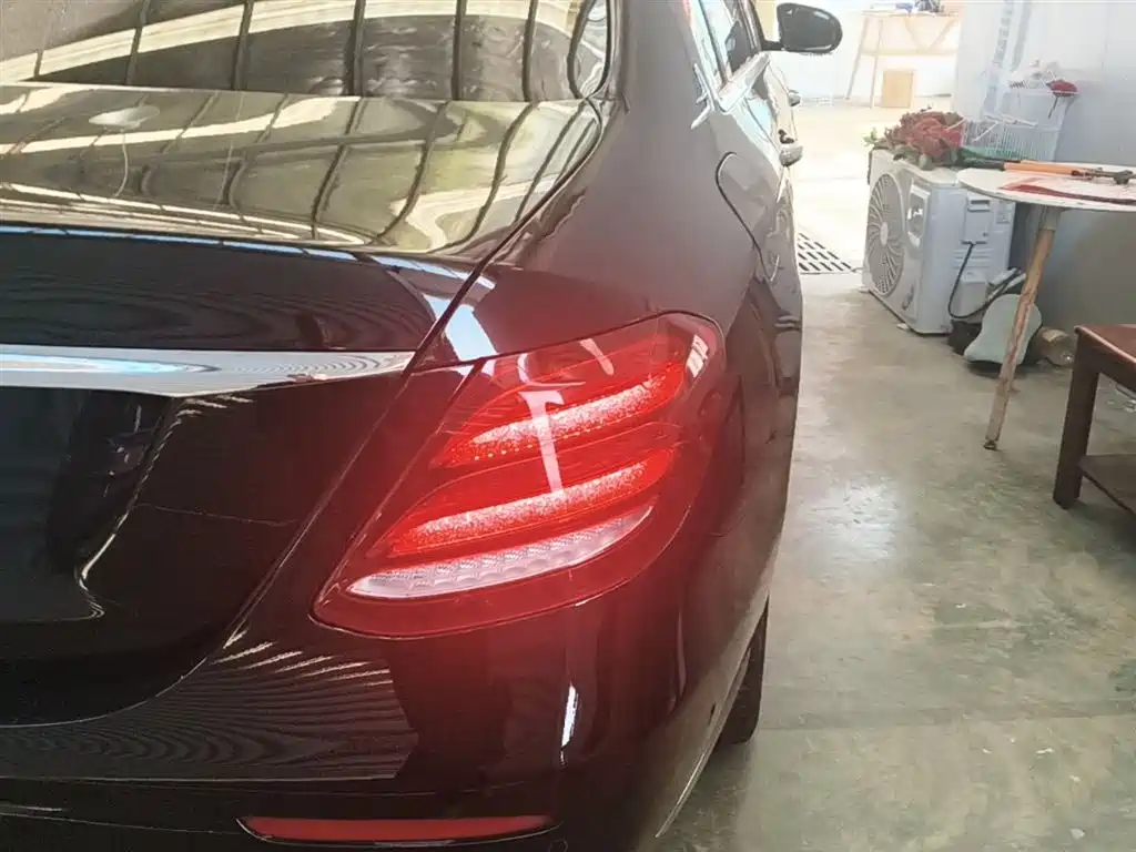 Mercedes-Benz E-Class 2019 E 300 L Fashion фото 8